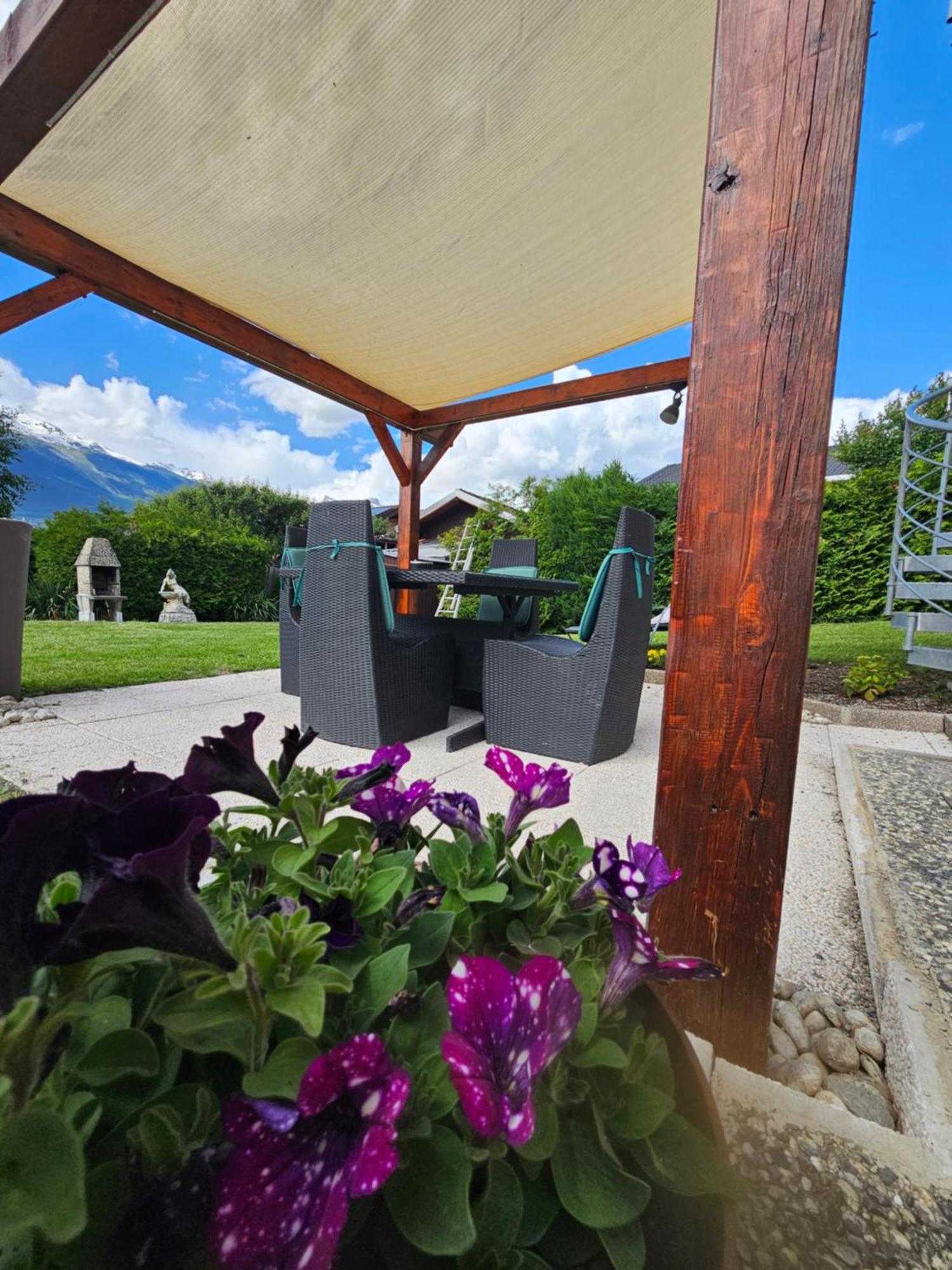 Chez Gigi Bed & Breakfast Nendaz Ngoại thất bức ảnh